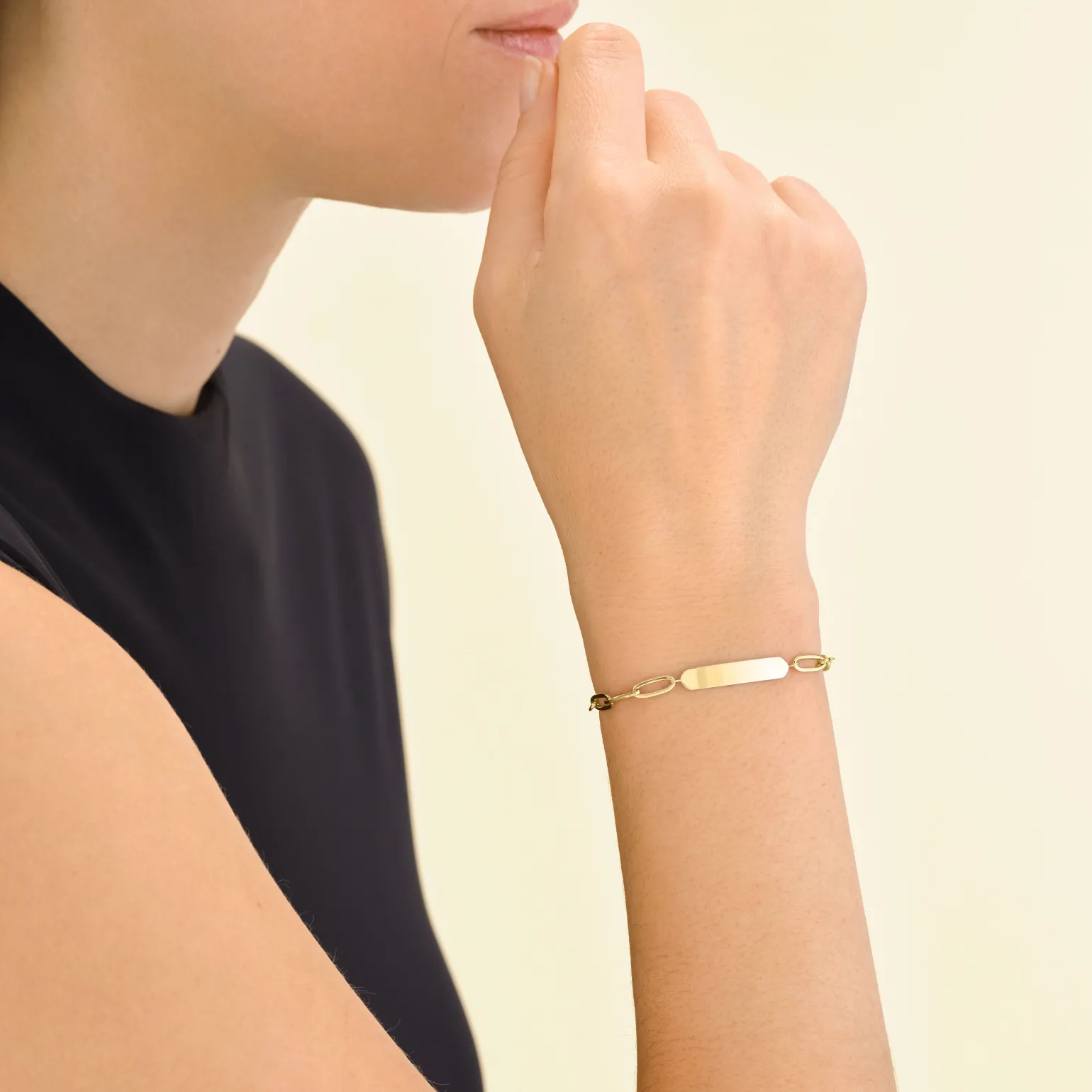 Bar Hammered Bracelet