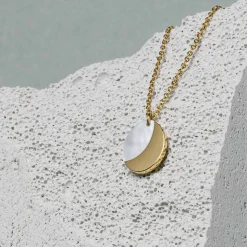 Unite Mother of Pearl Necklace