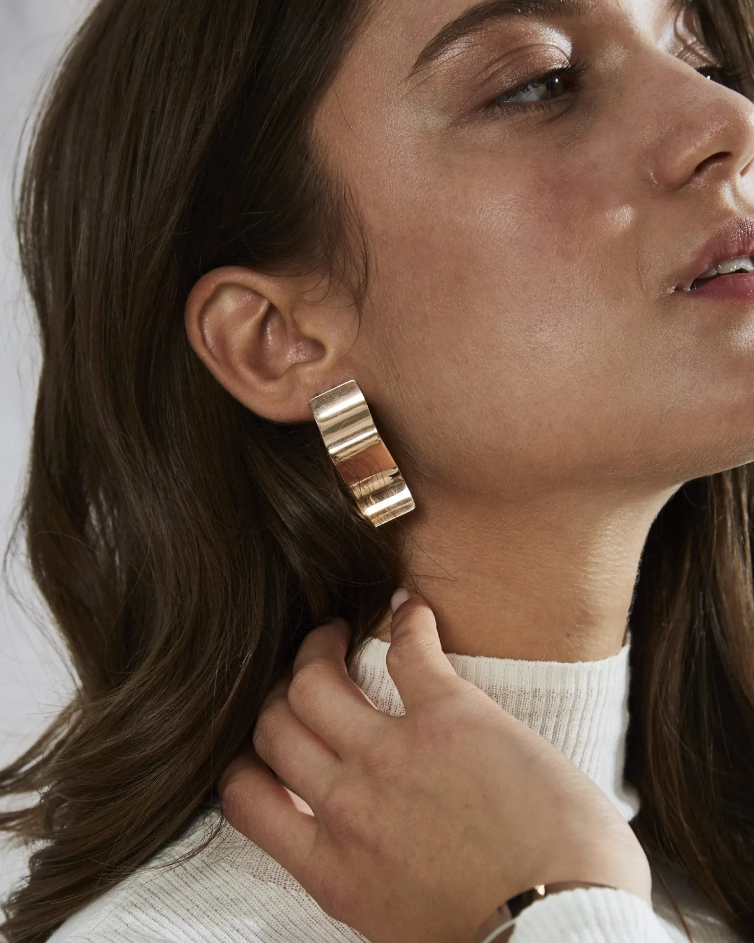 Wave Charm Earring