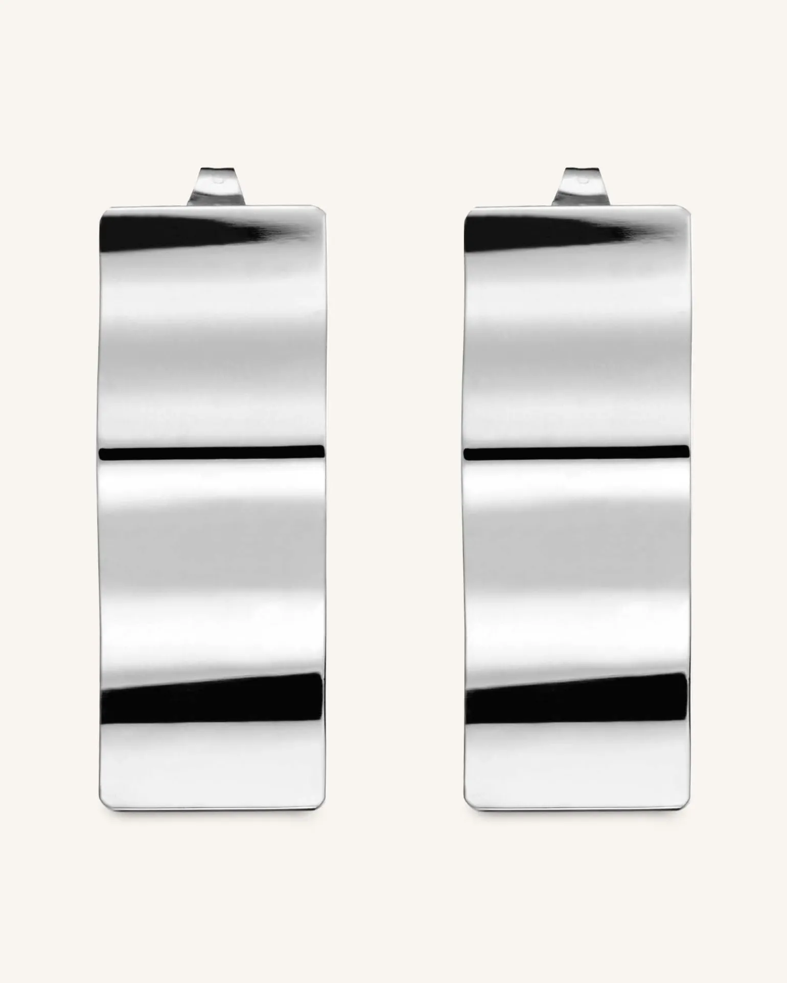 Wave Charm Earring